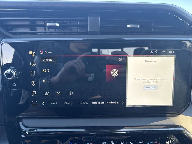 GMC Sierra 1500 Vehicle Full-screen Gallery Image 16