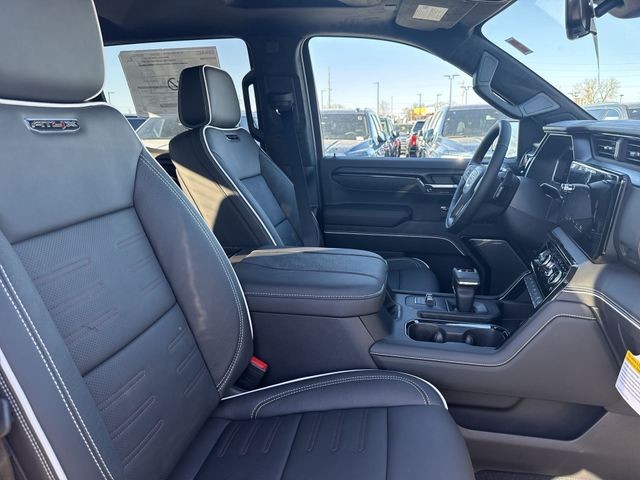 GMC Sierra 1500 Vehicle Full-screen Gallery Image 25