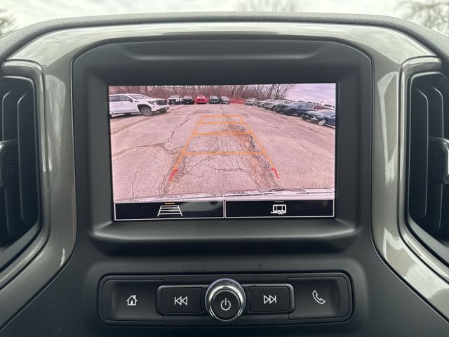 GMC Sierra 1500 Vehicle Full-screen Gallery Image 17