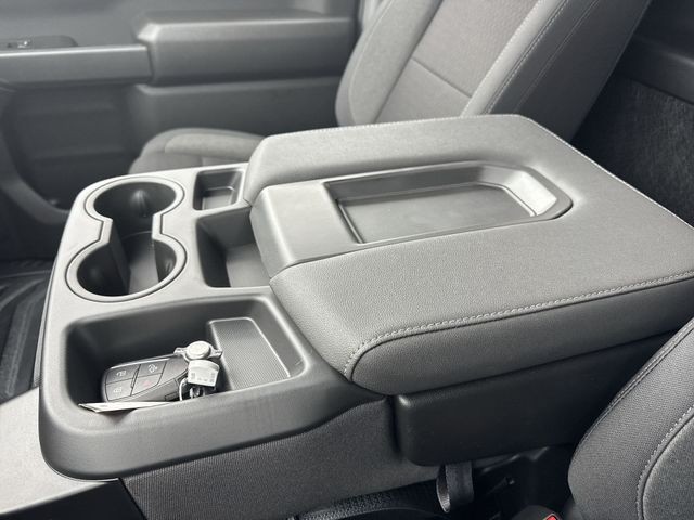 GMC Sierra 1500 Vehicle Full-screen Gallery Image 20