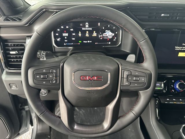 GMC Sierra 1500 Vehicle Full-screen Gallery Image 14