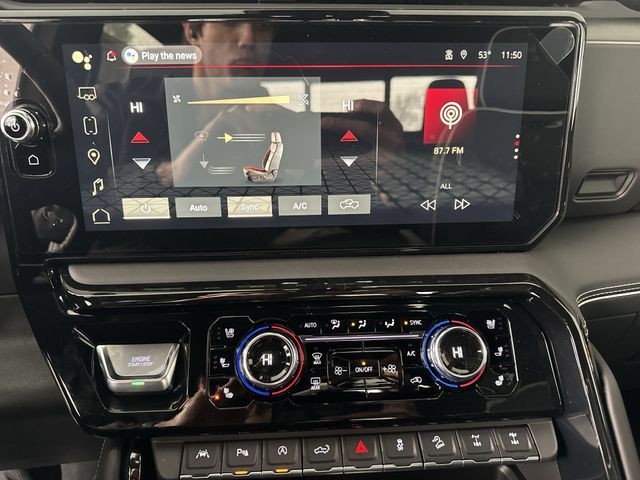 GMC Sierra 1500 Vehicle Full-screen Gallery Image 19