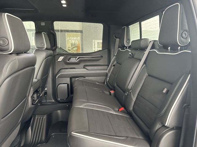 GMC Sierra 1500 Vehicle Full-screen Gallery Image 23