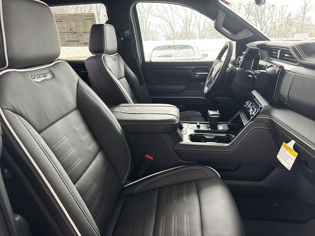 GMC Sierra 1500 Vehicle Full-screen Gallery Image 25