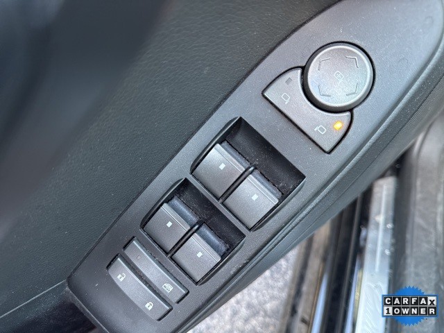 Cadillac CTS Sedan Vehicle Full-screen Gallery Image 09