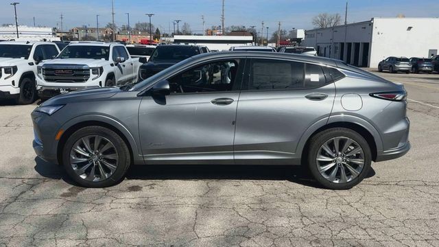 Buick Envista Vehicle Full-screen Gallery Image 05