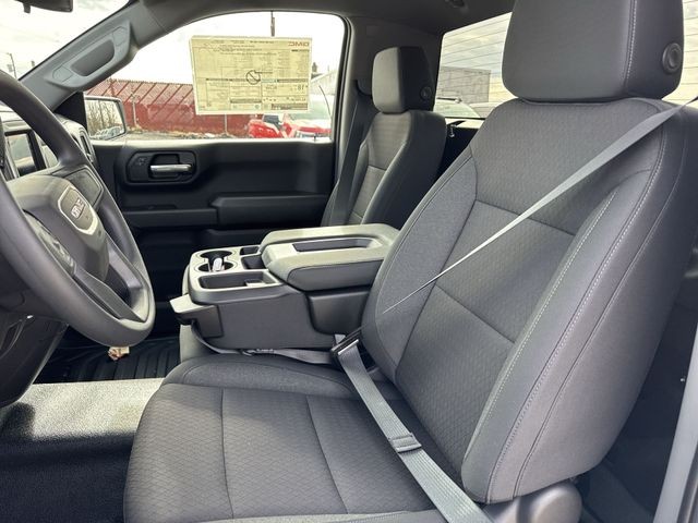 GMC Sierra 1500 Vehicle Full-screen Gallery Image 11