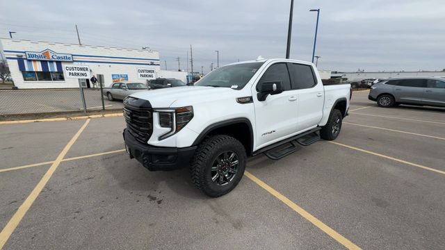 GMC Sierra 1500 Vehicle Full-screen Gallery Image 04