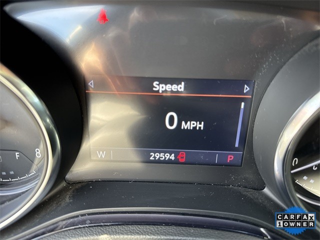 Buick Encore GX Vehicle Full-screen Gallery Image 12