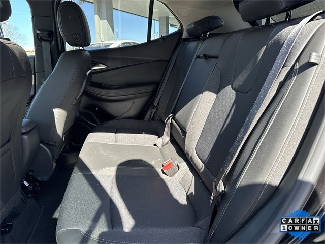 Buick Encore GX Vehicle Full-screen Gallery Image 24