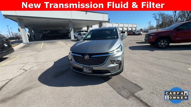 Buick Enclave Vehicle Full-screen Gallery Image 03