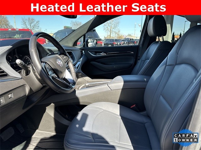 Buick Enclave Vehicle Full-screen Gallery Image 10