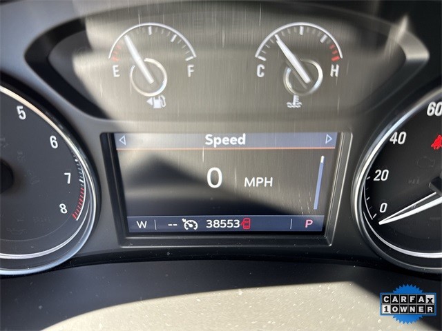 Buick Enclave Vehicle Full-screen Gallery Image 12