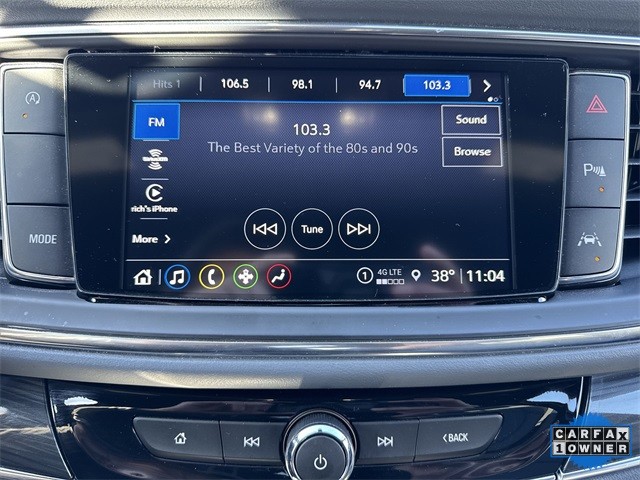 Buick Enclave Vehicle Full-screen Gallery Image 13