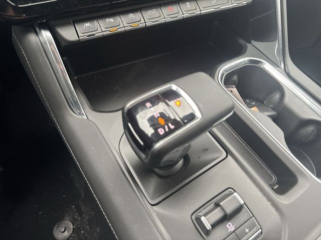 GMC Sierra 1500 Vehicle Full-screen Gallery Image 20