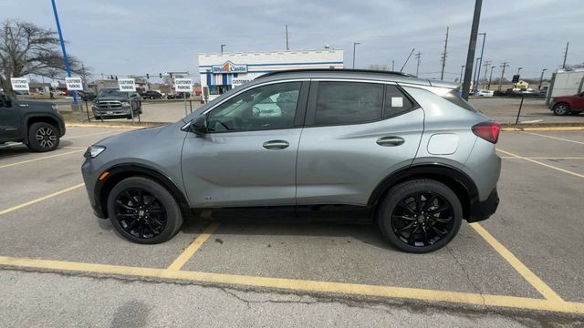 Buick Encore GX Vehicle Full-screen Gallery Image 05