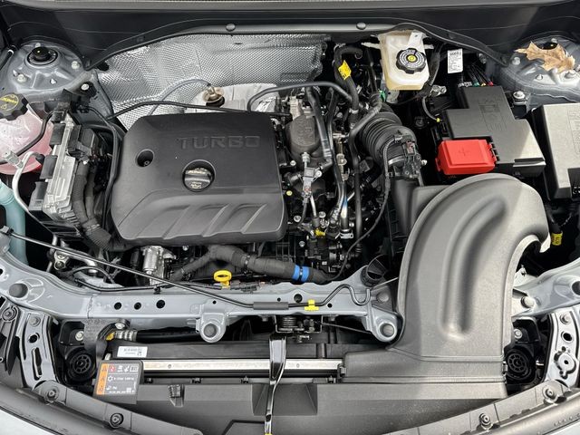 Buick Encore GX Vehicle Full-screen Gallery Image 25