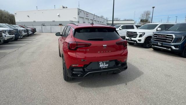 Buick Encore GX Vehicle Full-screen Gallery Image 07