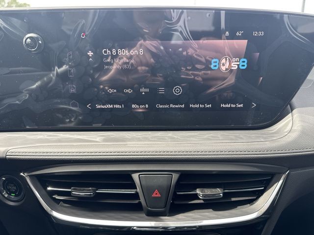 Buick Encore GX Vehicle Full-screen Gallery Image 16