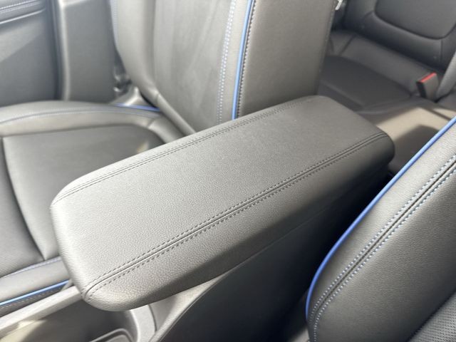 Buick Encore GX Vehicle Full-screen Gallery Image 20