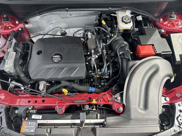 Buick Encore GX Vehicle Full-screen Gallery Image 24