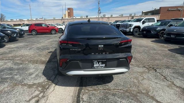 Buick Envista Vehicle Full-screen Gallery Image 07