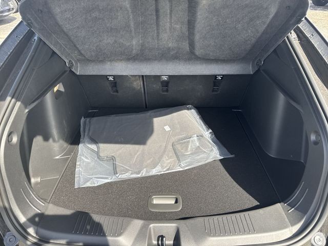 Buick Envista Vehicle Full-screen Gallery Image 22