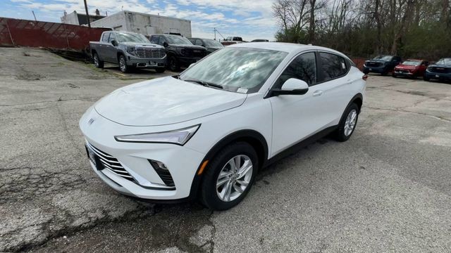 Buick Envista Vehicle Full-screen Gallery Image 04