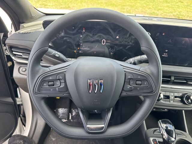 Buick Envista Vehicle Full-screen Gallery Image 15