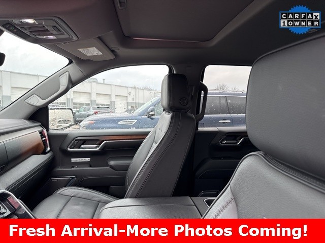 GMC Sierra 1500 Vehicle Full-screen Gallery Image 09