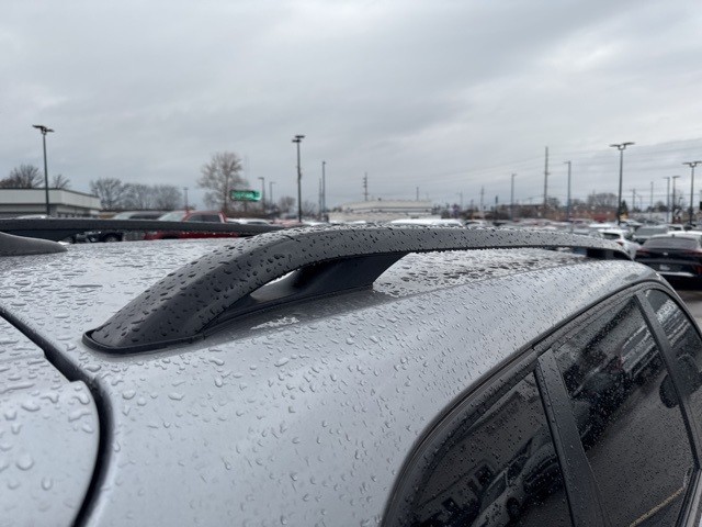 Jeep Cherokee Vehicle Full-screen Gallery Image 07