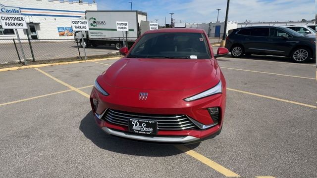 Buick Envista Vehicle Full-screen Gallery Image 03