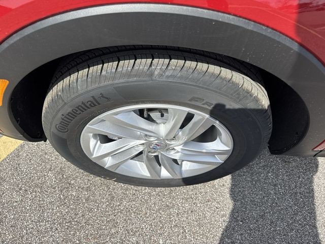 Buick Envista Vehicle Full-screen Gallery Image 10