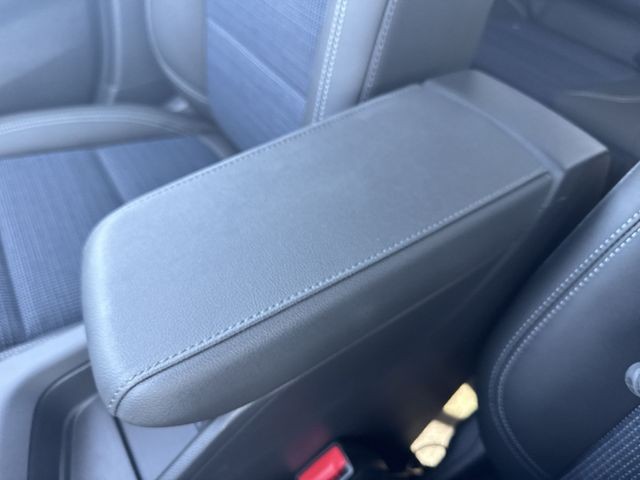 Buick Envista Vehicle Full-screen Gallery Image 20