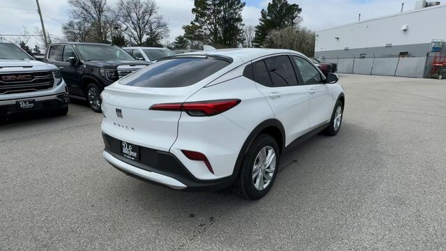 Buick Envista Vehicle Full-screen Gallery Image 08