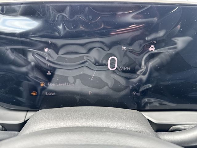 Buick Envista Vehicle Full-screen Gallery Image 15