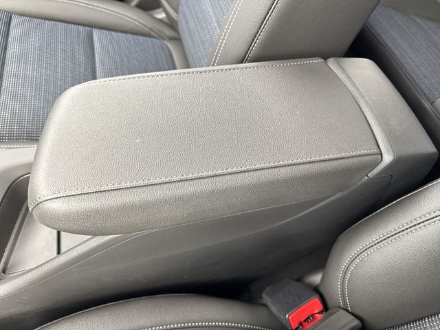 Buick Envista Vehicle Full-screen Gallery Image 20