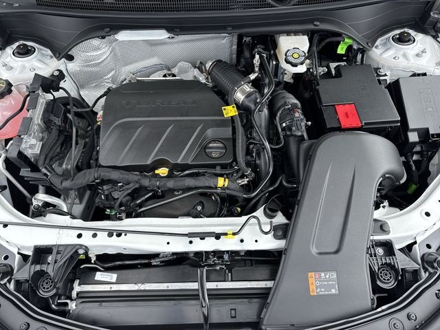 Buick Envista Vehicle Full-screen Gallery Image 24