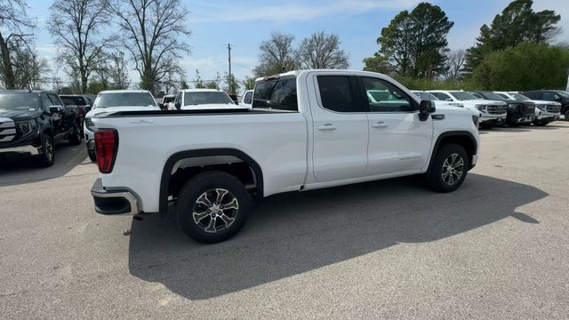 GMC Sierra 1500 Vehicle Full-screen Gallery Image 09