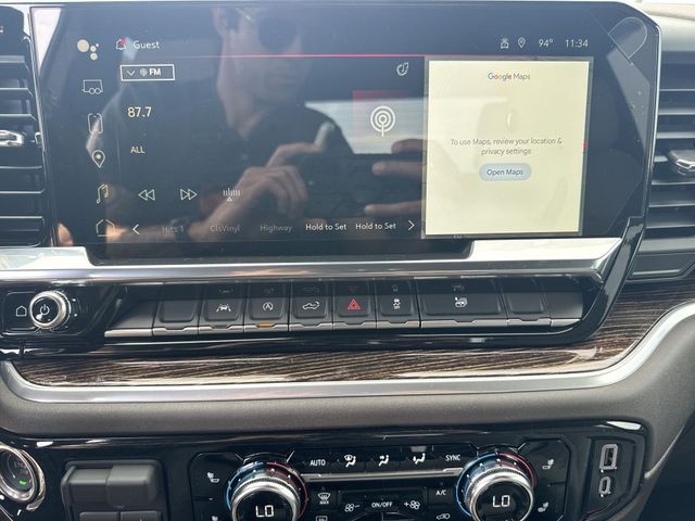 GMC Sierra 1500 Vehicle Full-screen Gallery Image 16