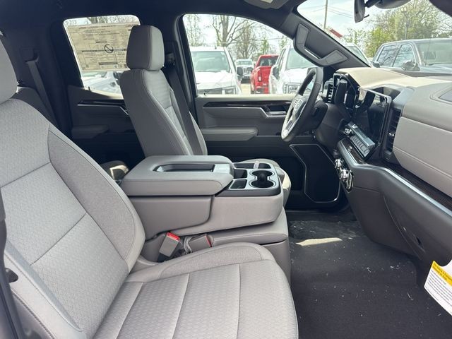 GMC Sierra 1500 Vehicle Full-screen Gallery Image 24