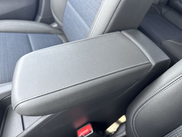 Buick Envista Vehicle Full-screen Gallery Image 20