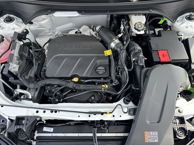 Buick Envista Vehicle Full-screen Gallery Image 24