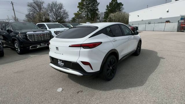 Buick Envista Vehicle Full-screen Gallery Image 08