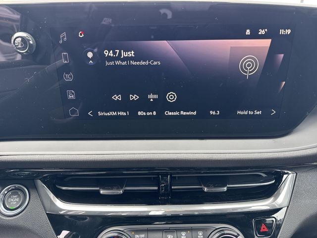 Buick Envista Vehicle Full-screen Gallery Image 15