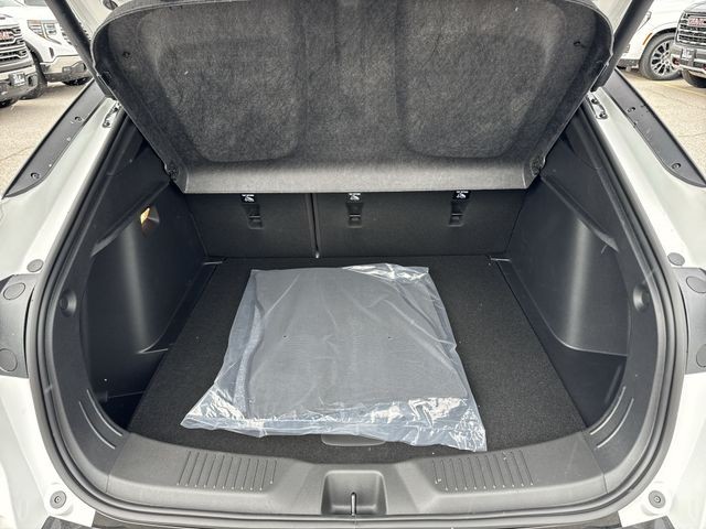 Buick Envista Vehicle Full-screen Gallery Image 21