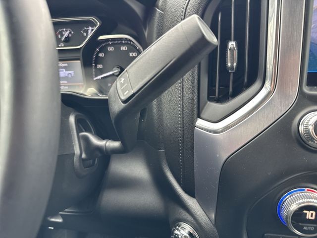 GMC Sierra 1500 Vehicle Full-screen Gallery Image 19