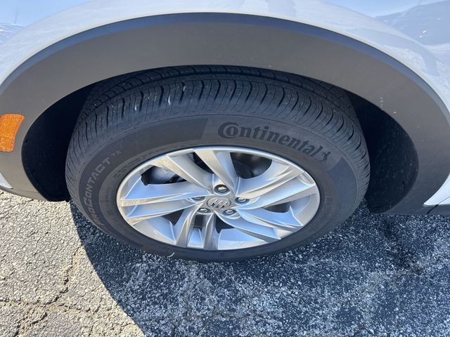 Buick Envista Vehicle Full-screen Gallery Image 10