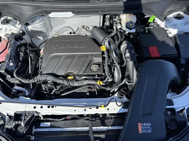 Buick Envista Vehicle Full-screen Gallery Image 24