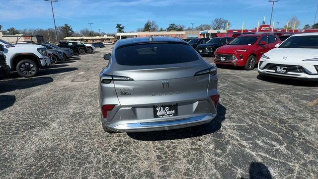 Buick Envista Vehicle Full-screen Gallery Image 07